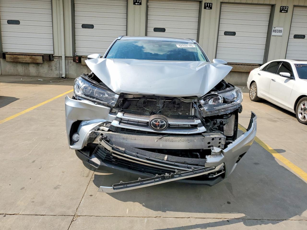2018 TOYOTA HIGHLANDER LIMITED PLATINUM — снимка 5