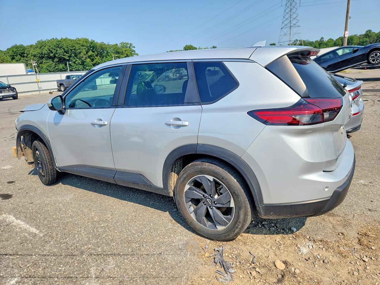 2025 NISSAN ROGUE SV — снимка 2