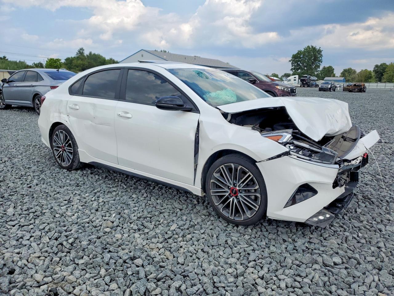 2022 KIA FORTE GT — снимка 4