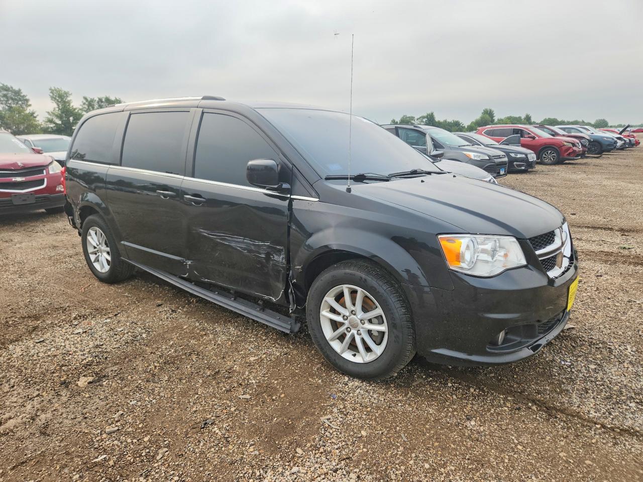 2019 DODGE GRAND CARAVAN SXT — снимка 4