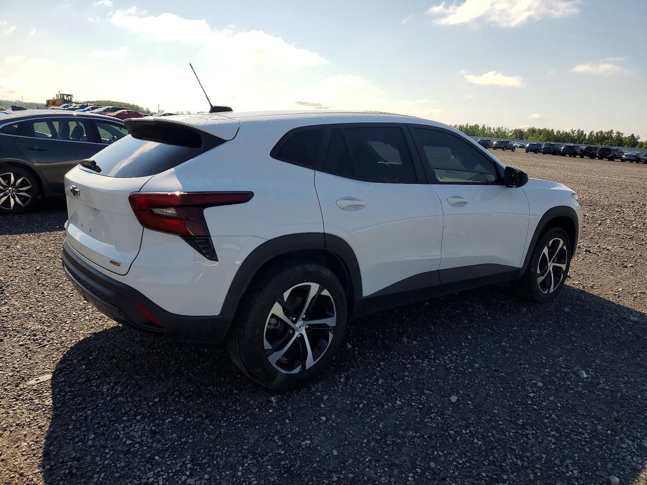 2025 CHEVROLET TRAX 1RS — снимка 3