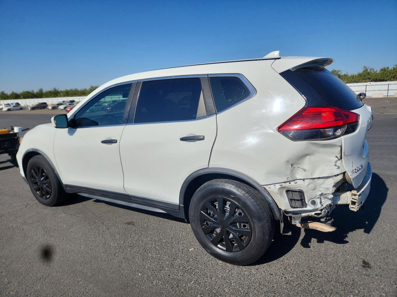 2017 NISSAN ROGUE S — снимка 2