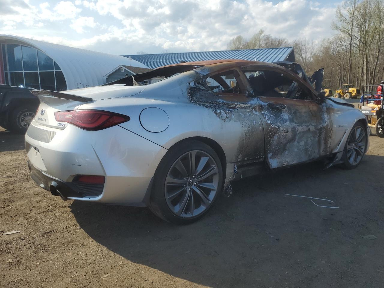 2017 INFINITI Q60 RED SPORT 400 — снимка 3