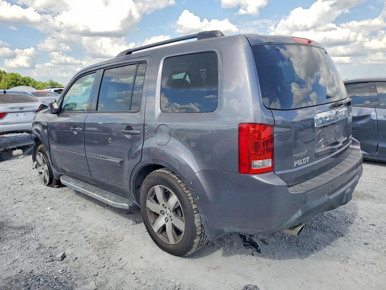 2015 HONDA PILOT TOURING — снимка 2