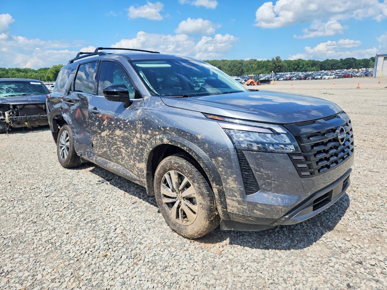 2026 NISSAN PATHFINDER SL — снимка 4