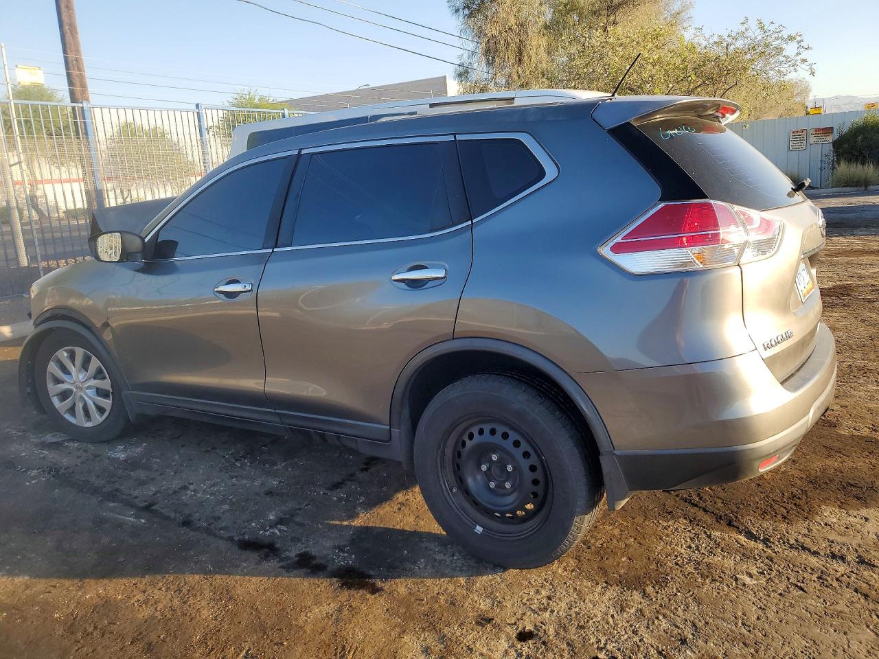 2015 NISSAN ROGUE S — снимка 2