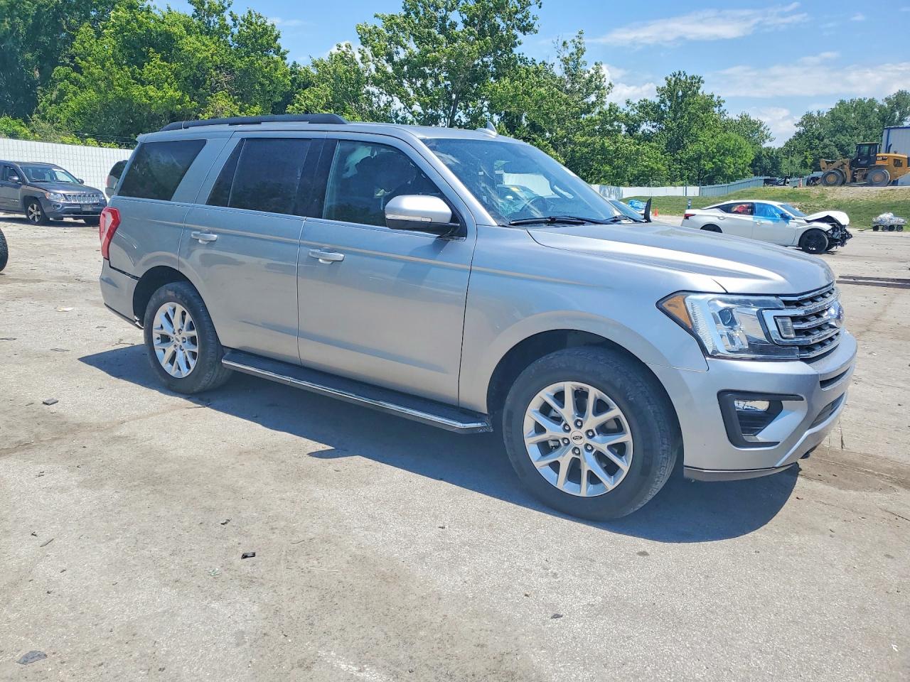 2021 FORD EXPEDITION XLT — снимка 4