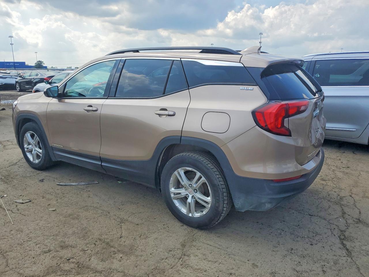 2018 GMC TERRAIN SLE — снимка 2