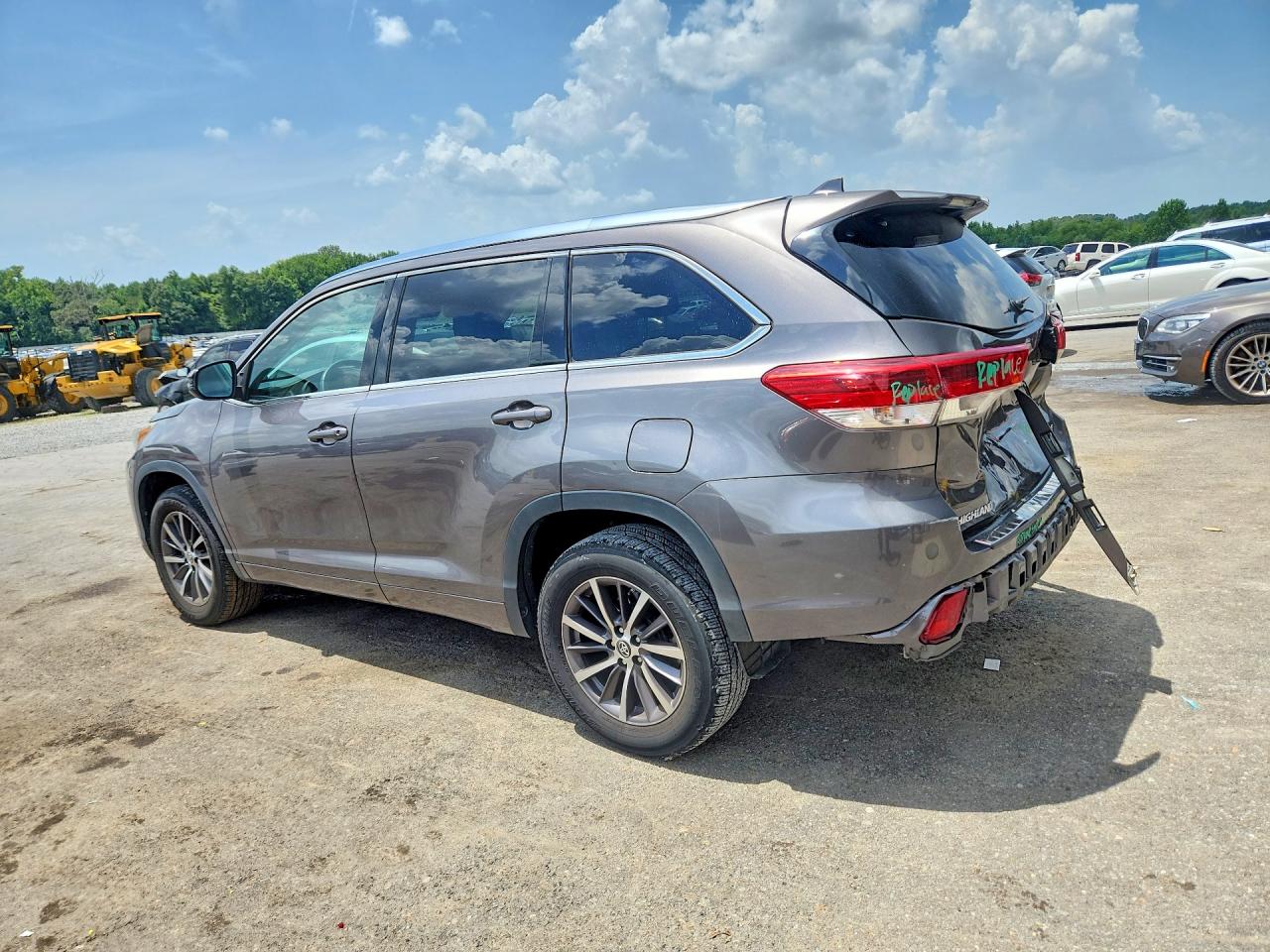 2018 TOYOTA HIGHLANDER XLE — снимка 2