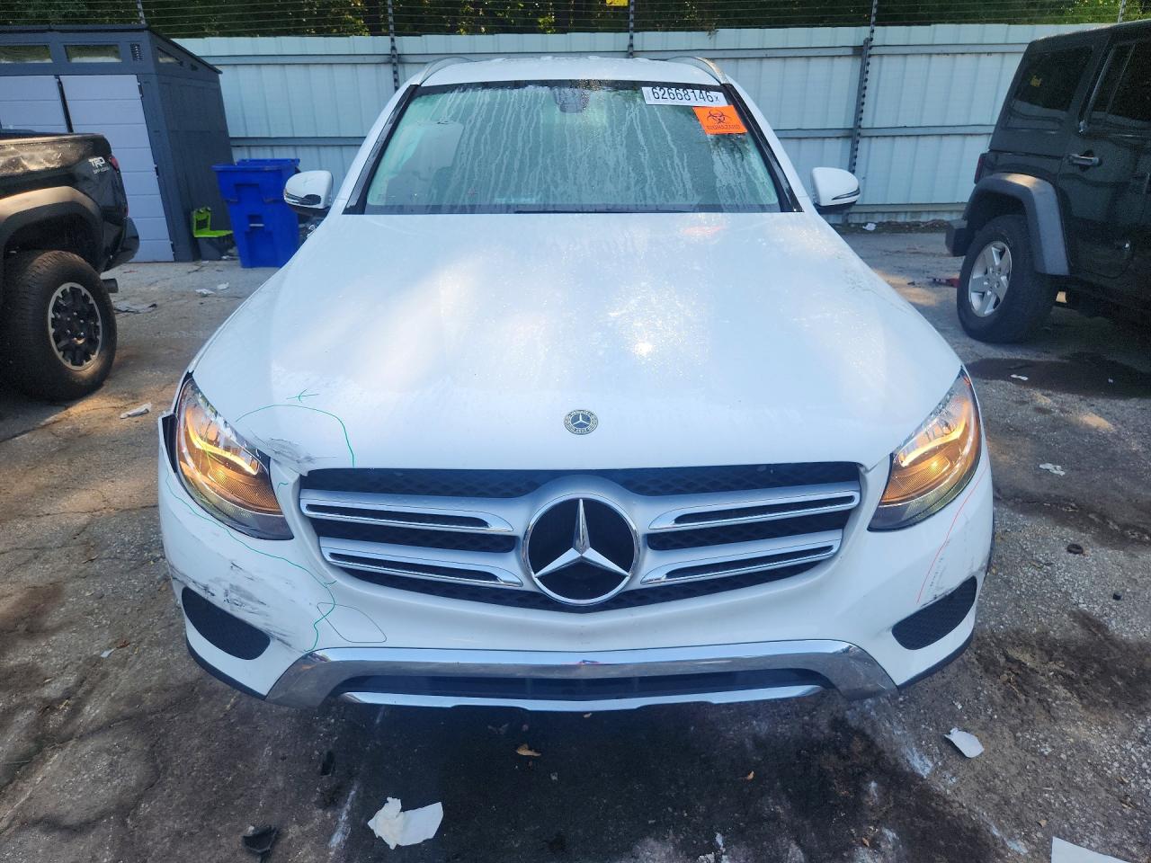 2019 MERCEDES-BENZ GLC 300 — снимка 5