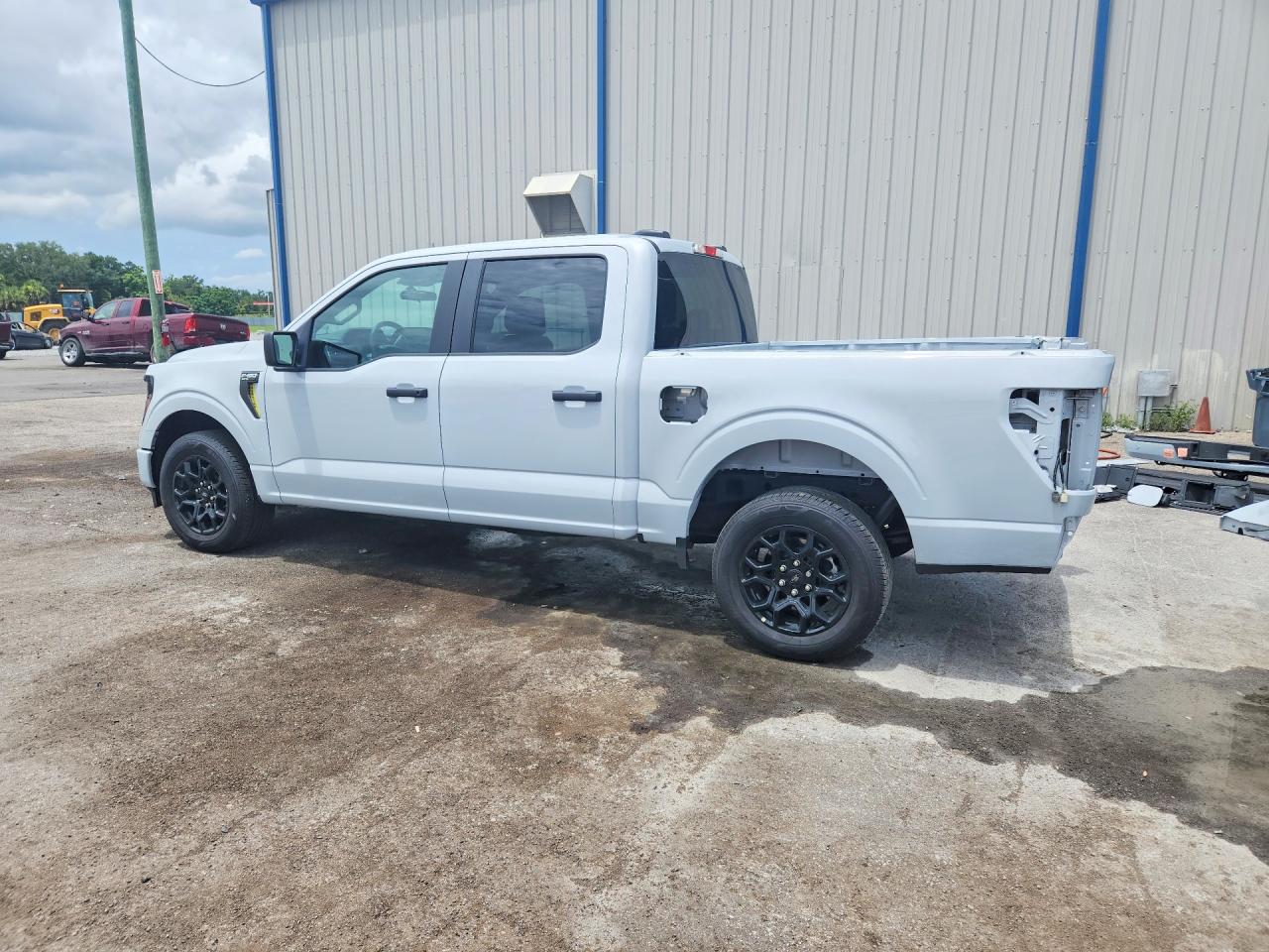 2025 FORD F150 STX — снимка 2