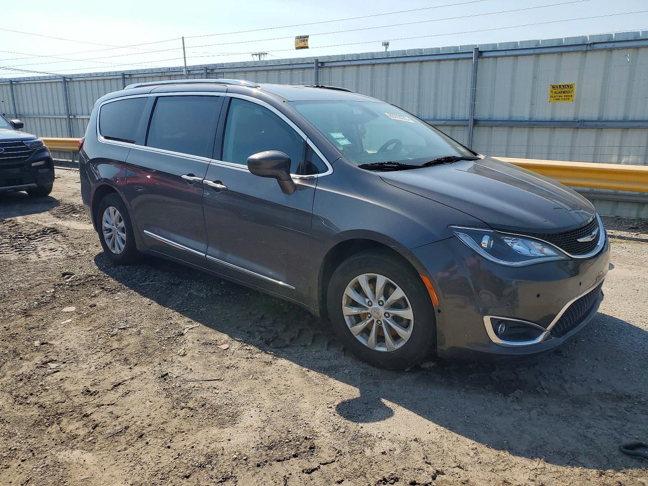 2018 CHRYSLER PACIFICA TOURING L — снимка 4