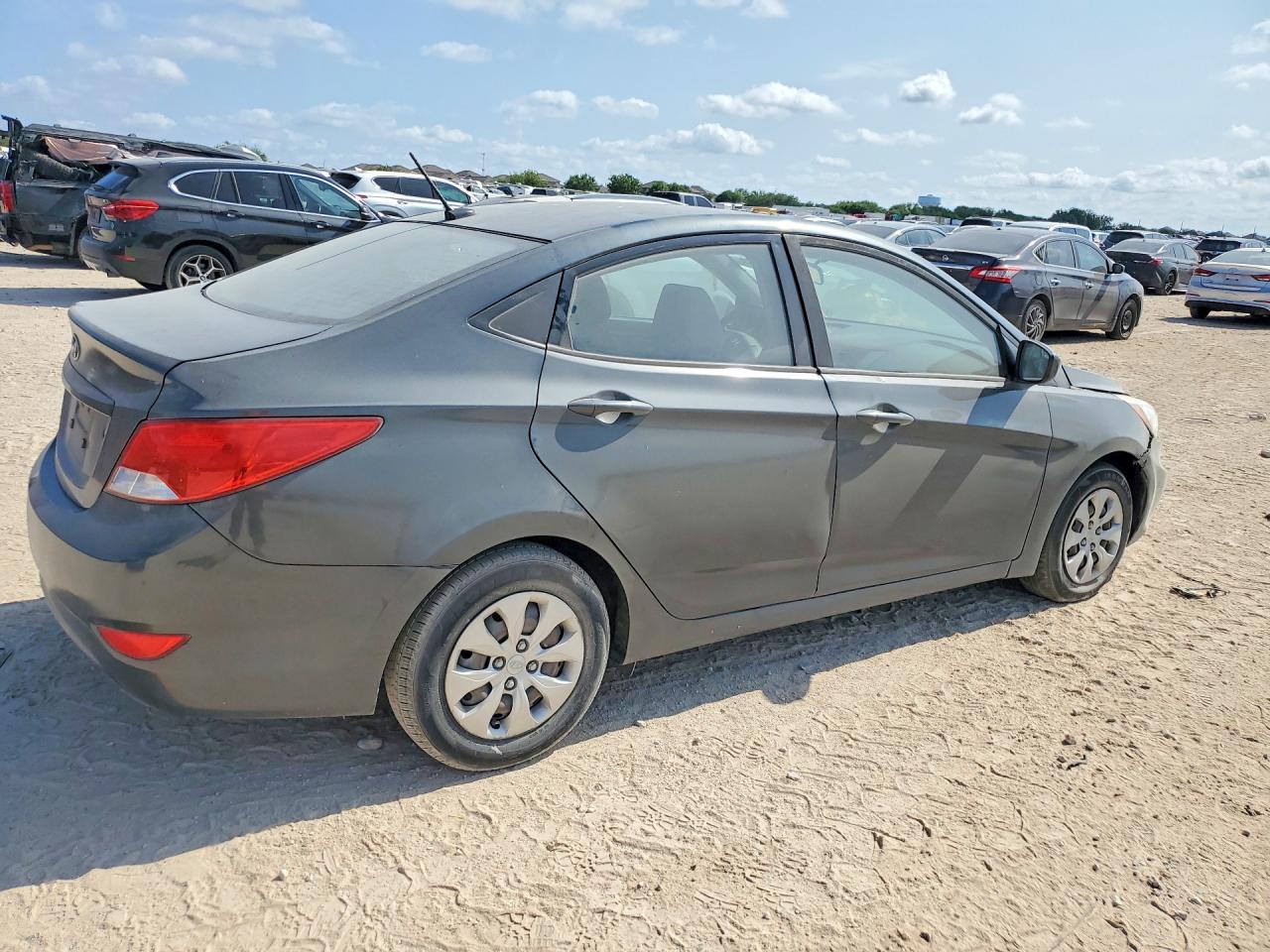 2017 HYUNDAI ACCENT SE — снимка 3