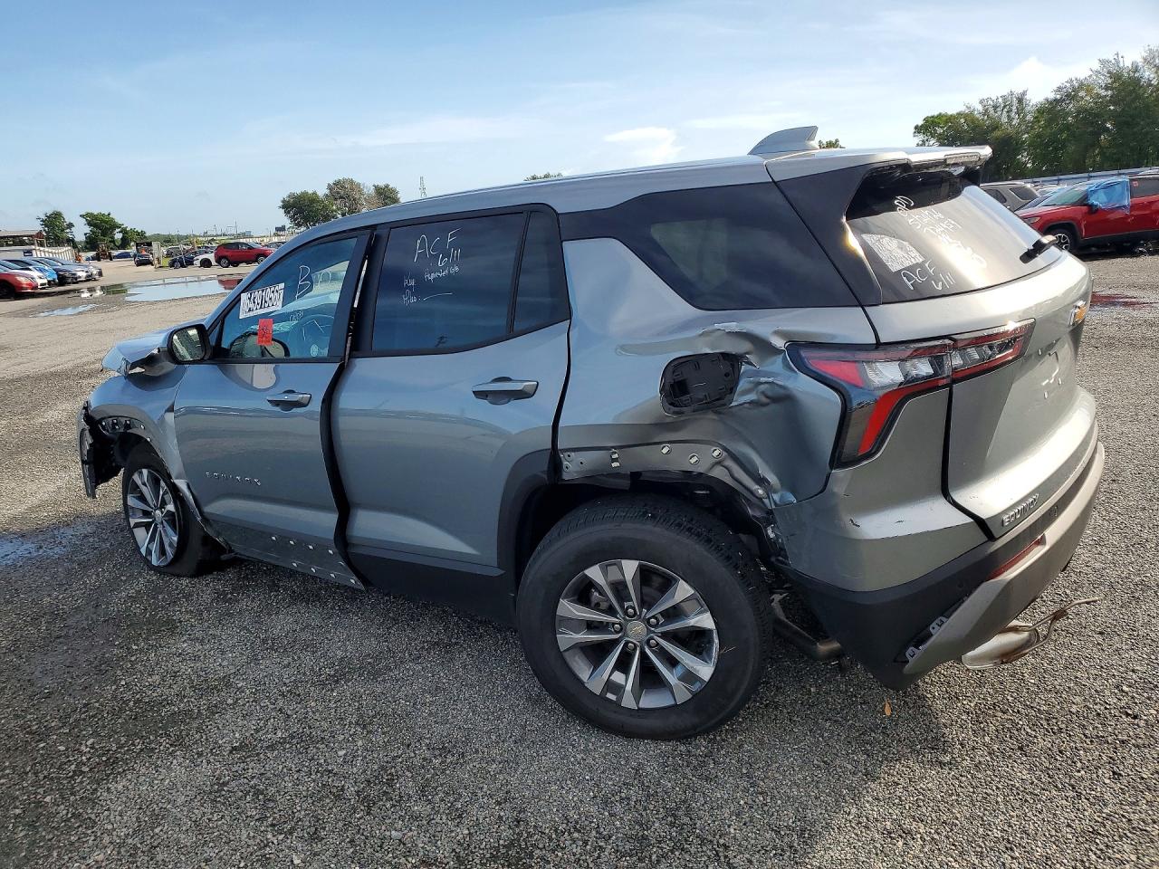 2026 CHEVROLET EQUINOX LT — снимка 2