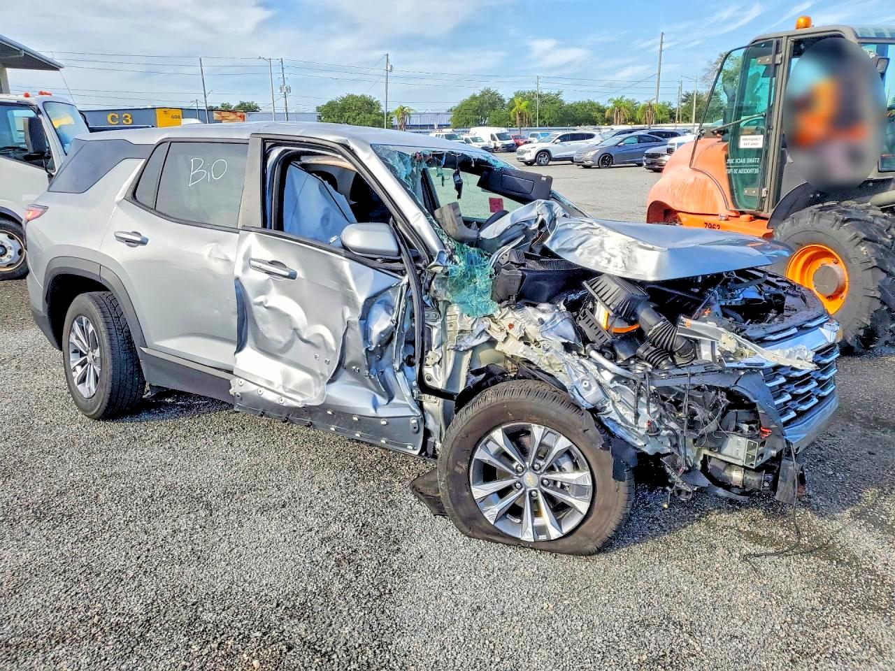 2026 CHEVROLET EQUINOX LT — снимка 4