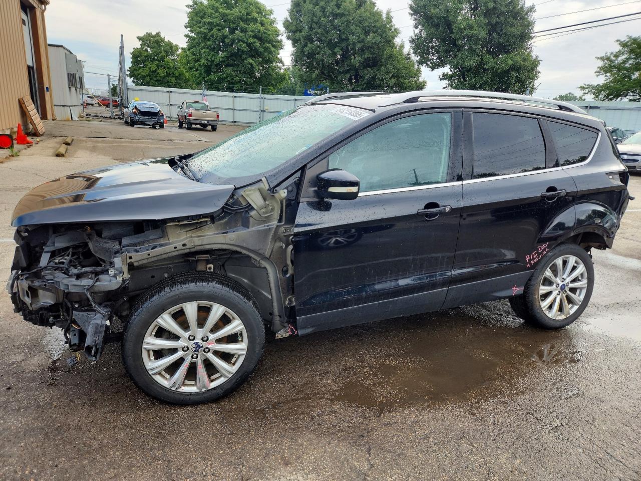 2017 FORD ESCAPE TITANIUM