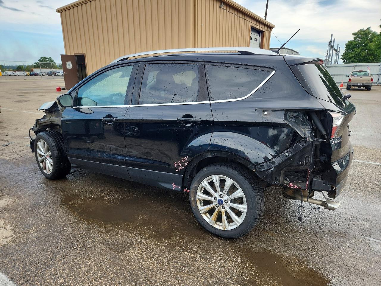 2017 FORD ESCAPE TITANIUM — снимка 2