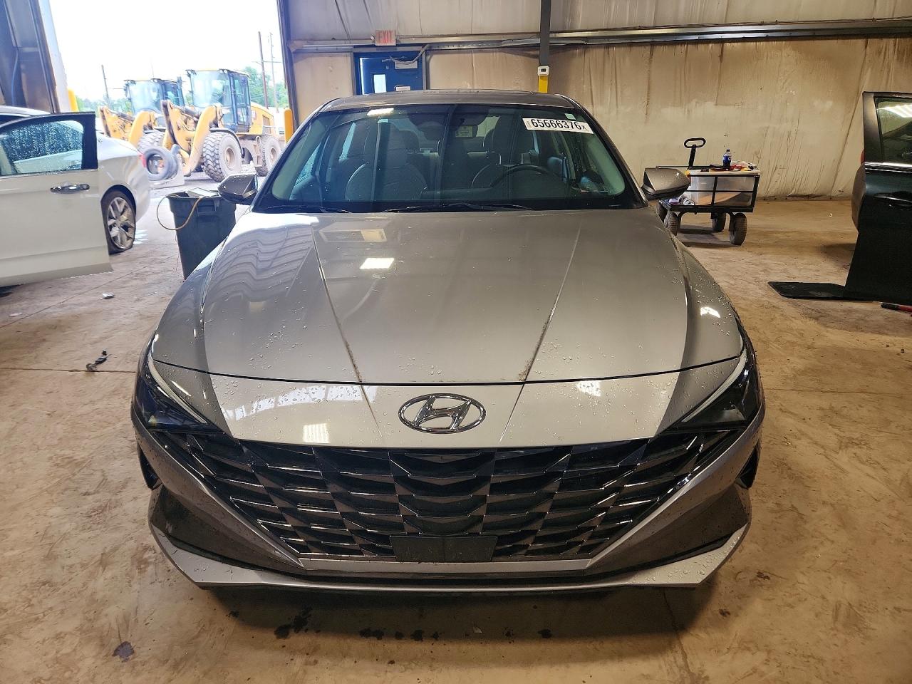 2023 HYUNDAI ELANTRA LIMITED — снимка 5