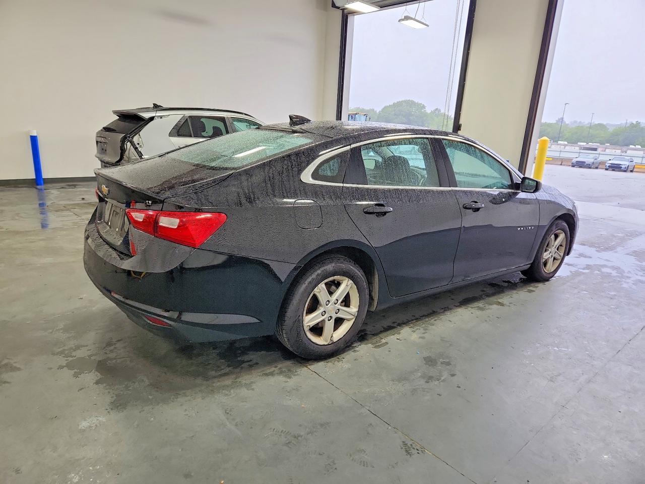 2023 CHEVROLET MALIBU LT — снимка 3