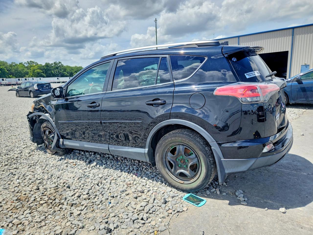 2017 TOYOTA RAV4 LE — снимка 2