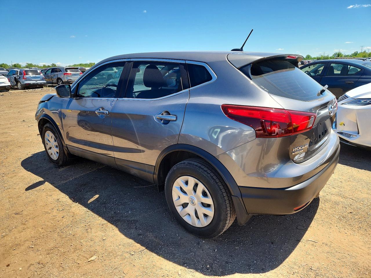 2019 NISSAN ROGUE SPORT S — снимка 2