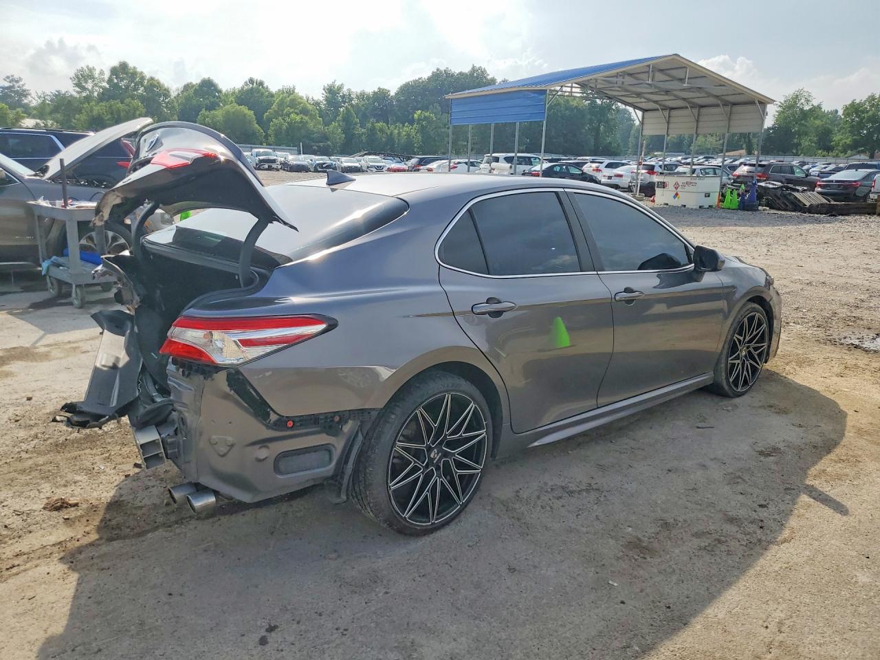 2021 TOYOTA CAMRY SE — снимка 3