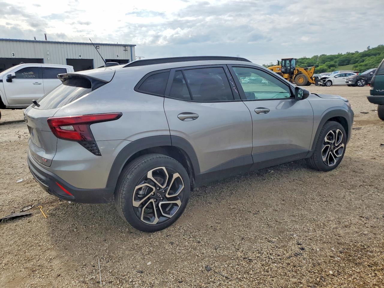2025 CHEVROLET TRAX 2RS — снимка 3