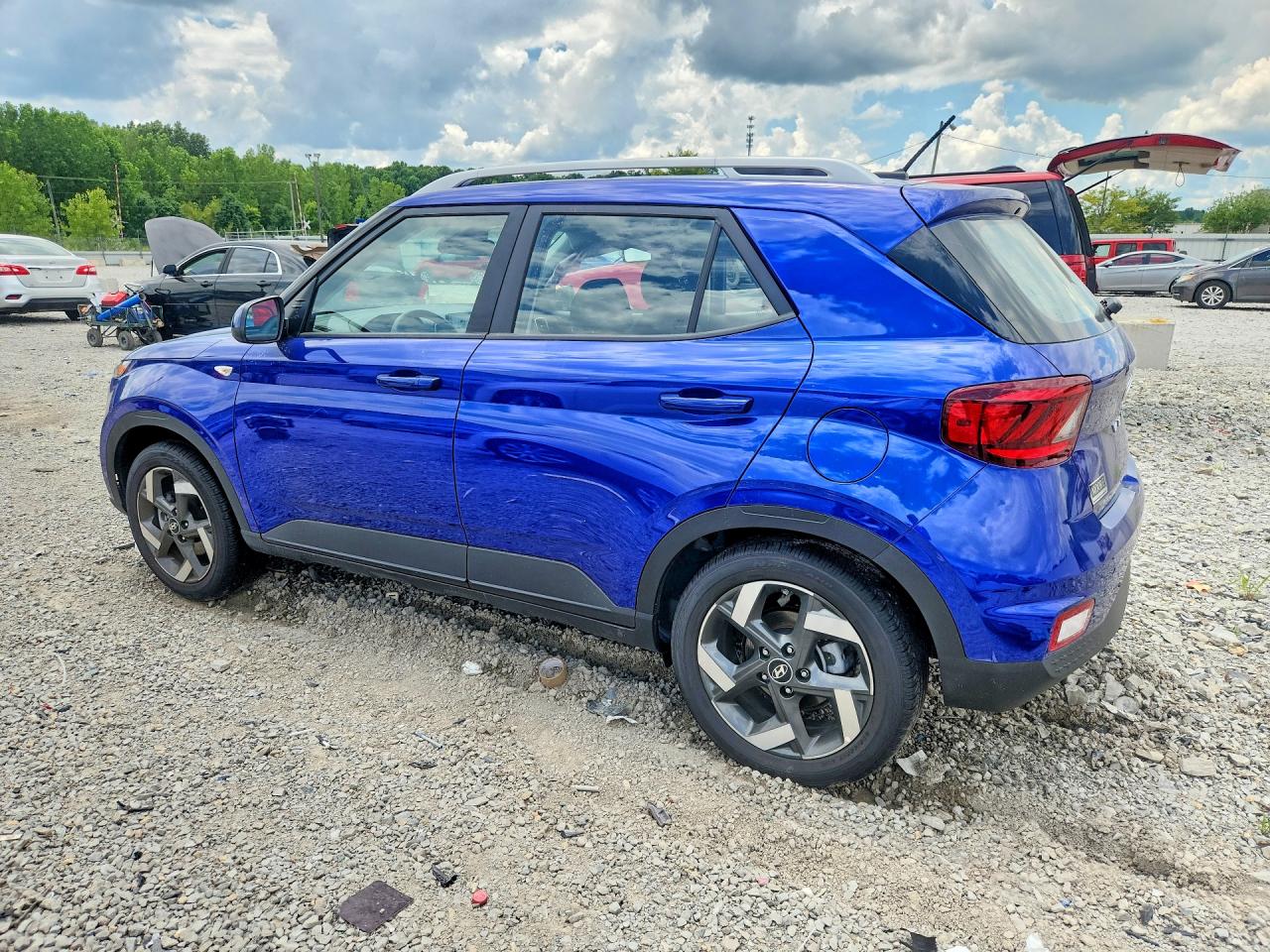 2026 HYUNDAI VENUE SEL — снимка 2