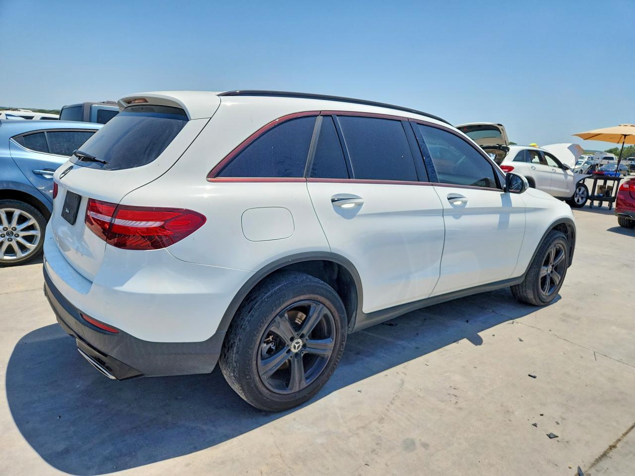 2019 MERCEDES-BENZ GLC 300 — снимка 3