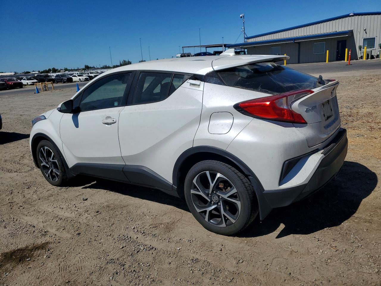 2018 TOYOTA C-HR XLE — снимка 2
