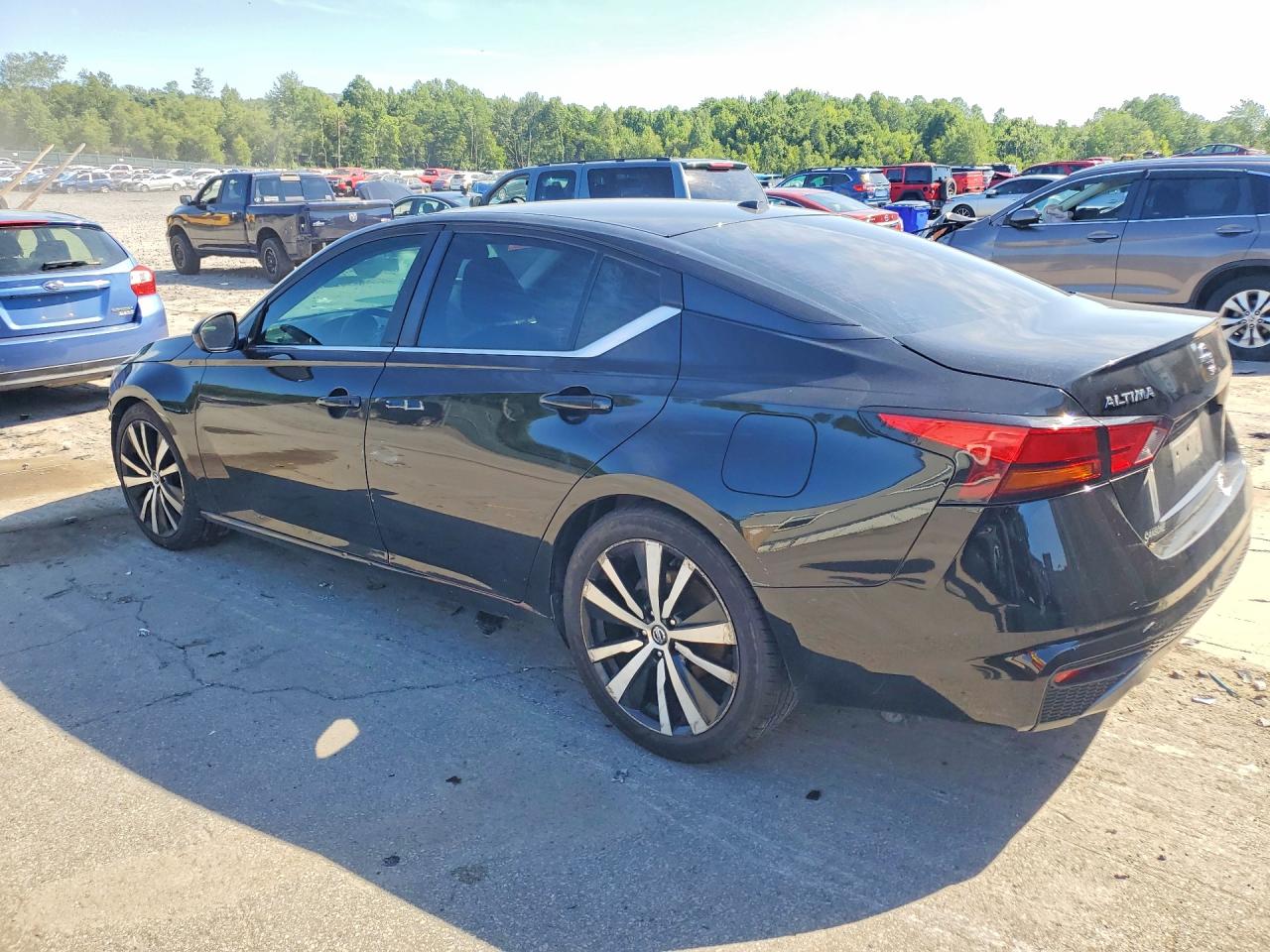 2019 NISSAN ALTIMA SR — снимка 2