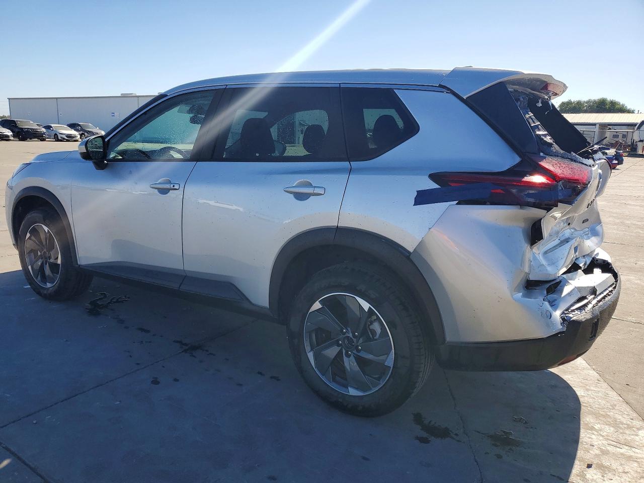 2025 NISSAN ROGUE SV — снимка 2