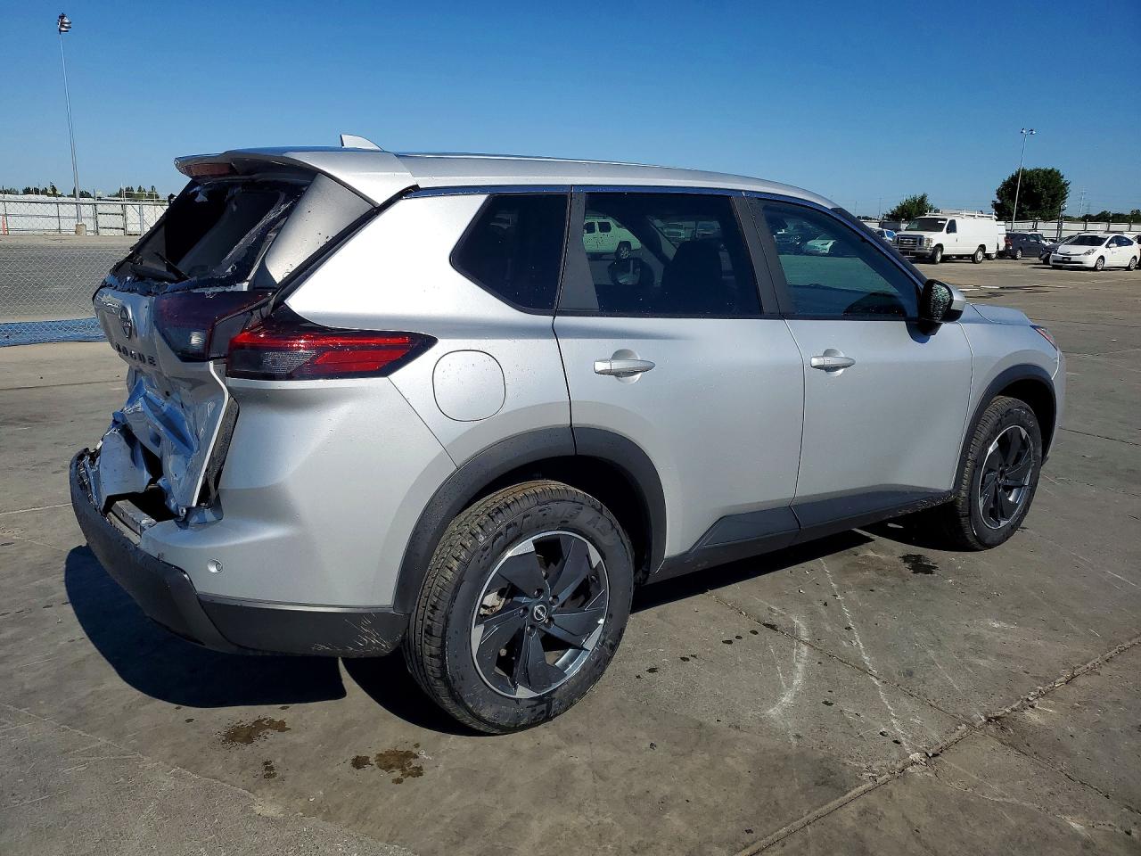 2025 NISSAN ROGUE SV — снимка 3