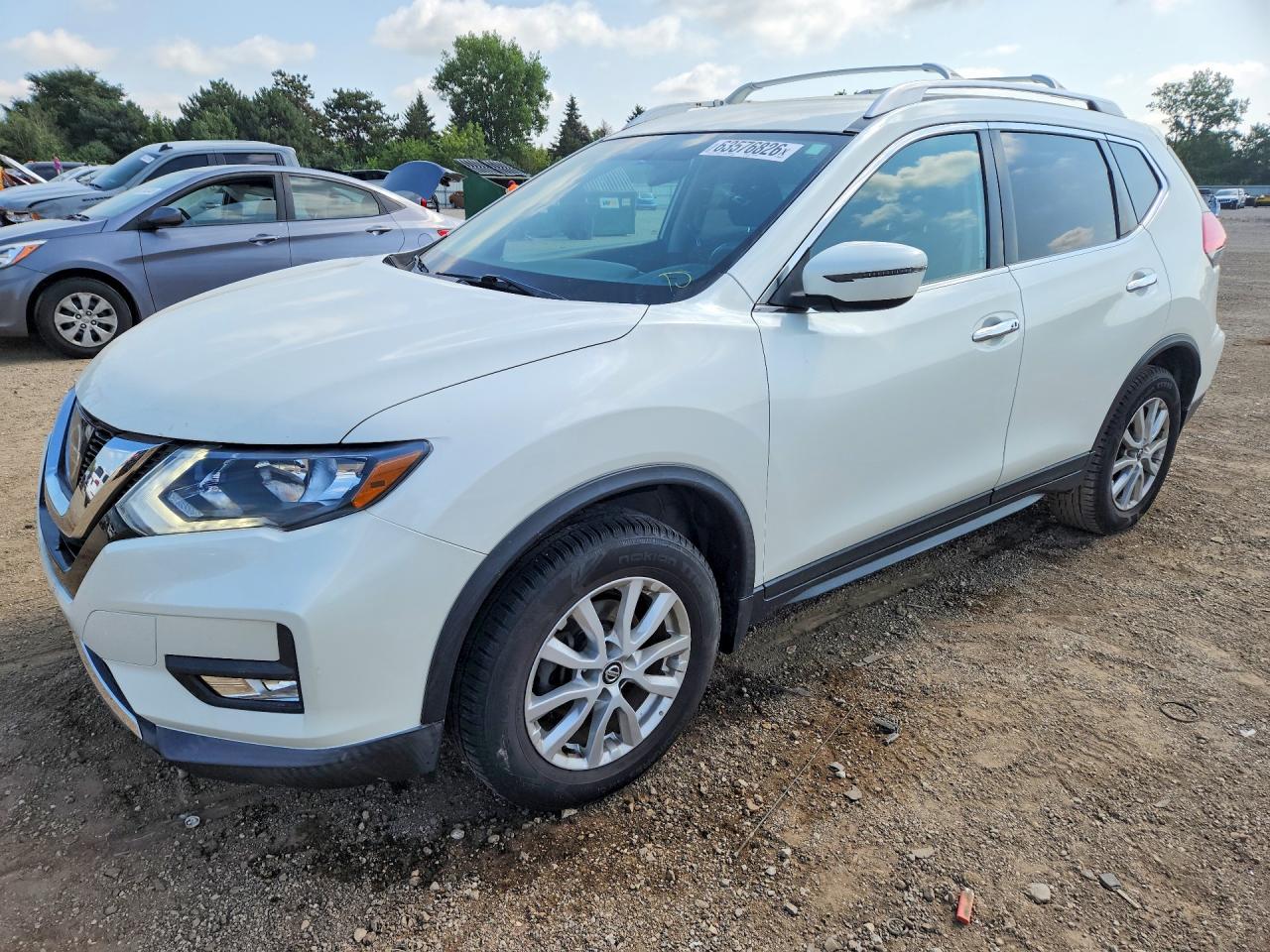 2017 NISSAN ROGUE SV