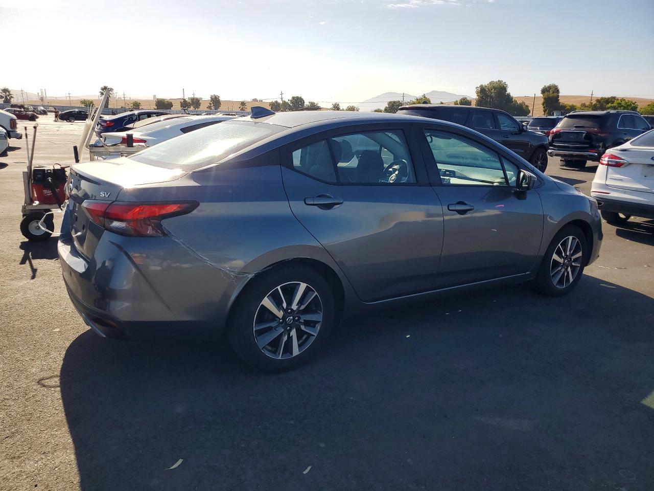 2021 NISSAN VERSA SV — снимка 3