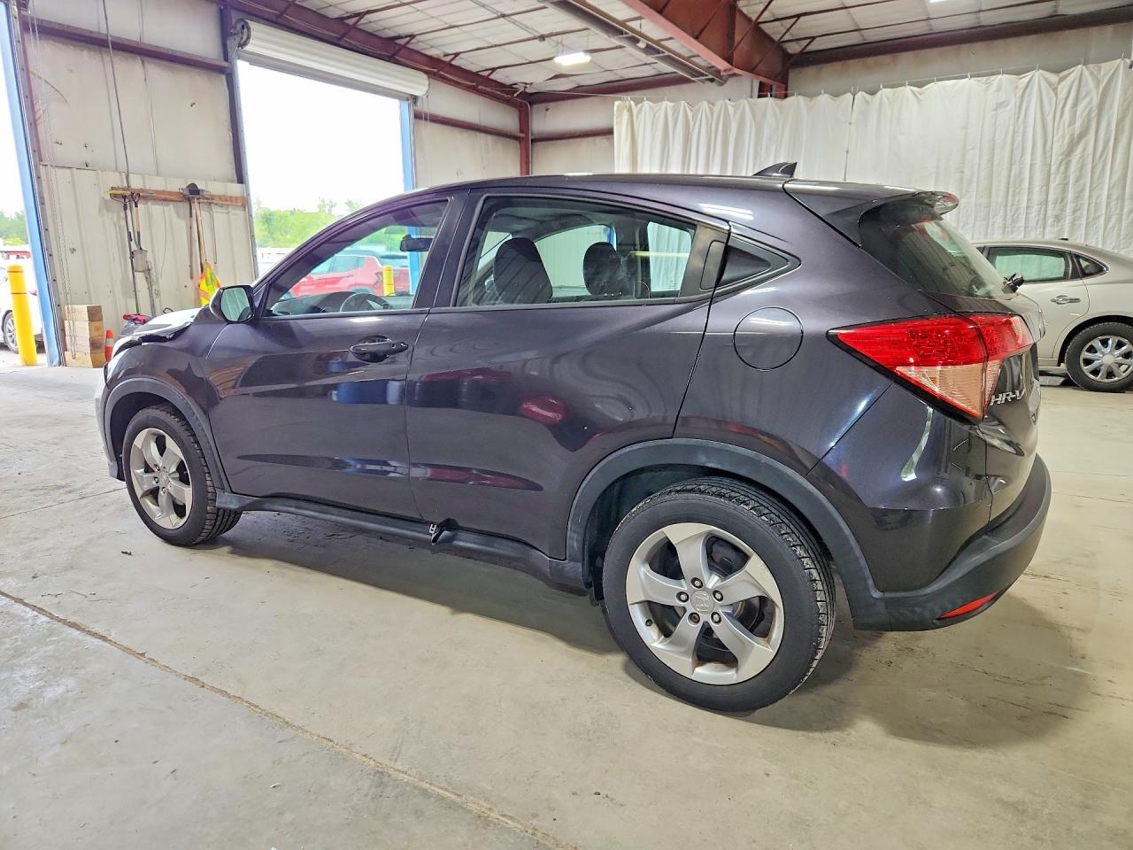 2016 HONDA HR-V LX — снимка 2