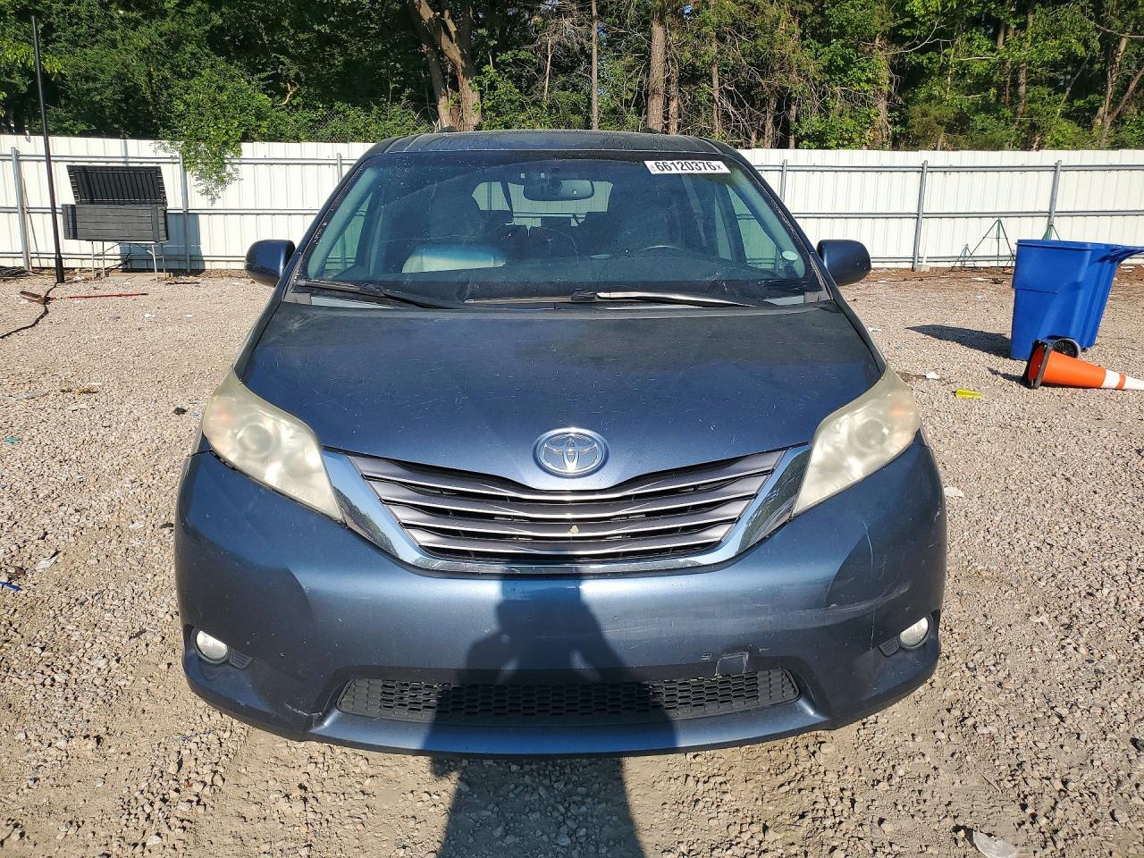 2015 TOYOTA SIENNA XLE 8-PASSENGER — снимка 5