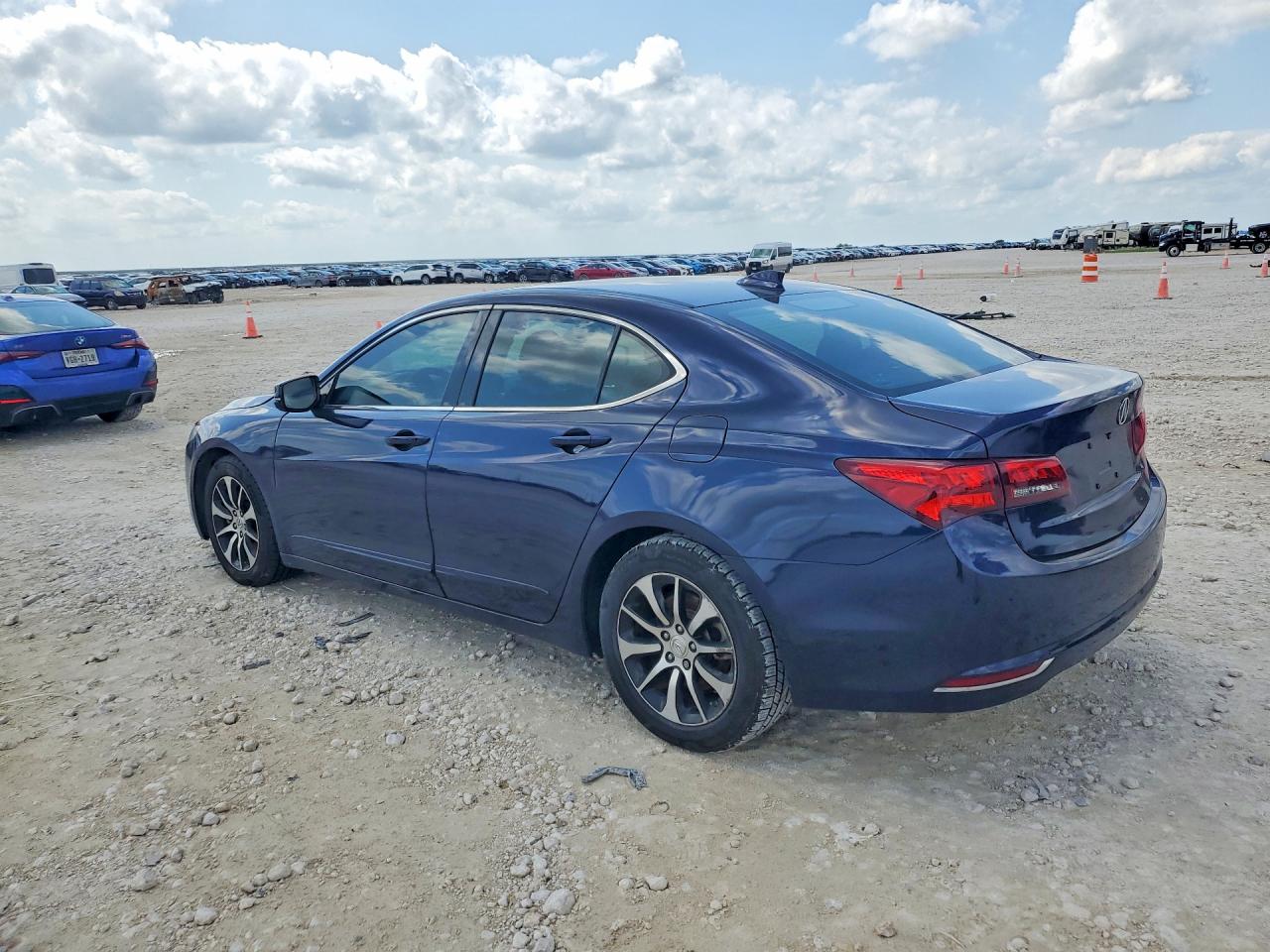 2017 ACURA TLX TECH — снимка 2