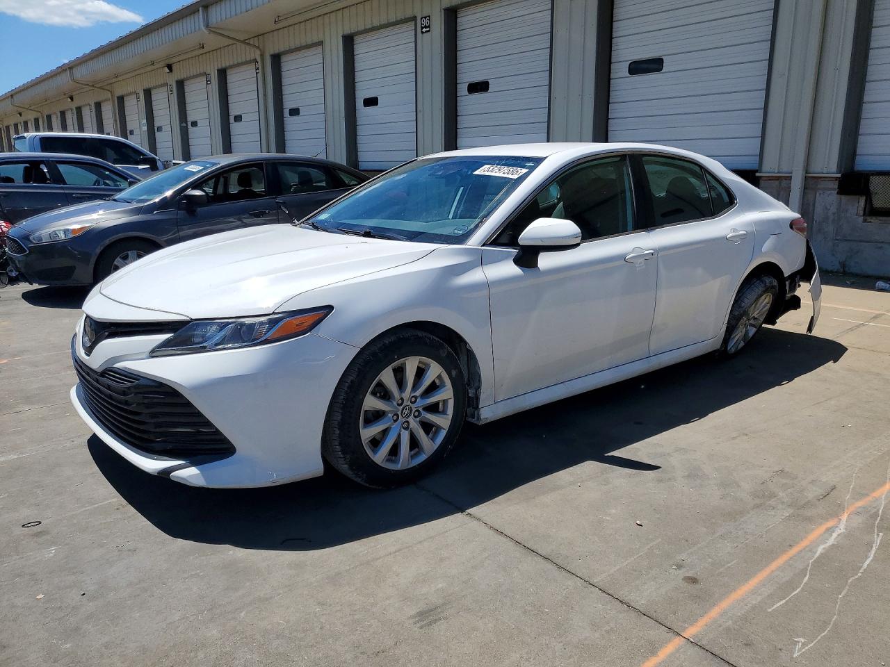 2019 TOYOTA CAMRY LE