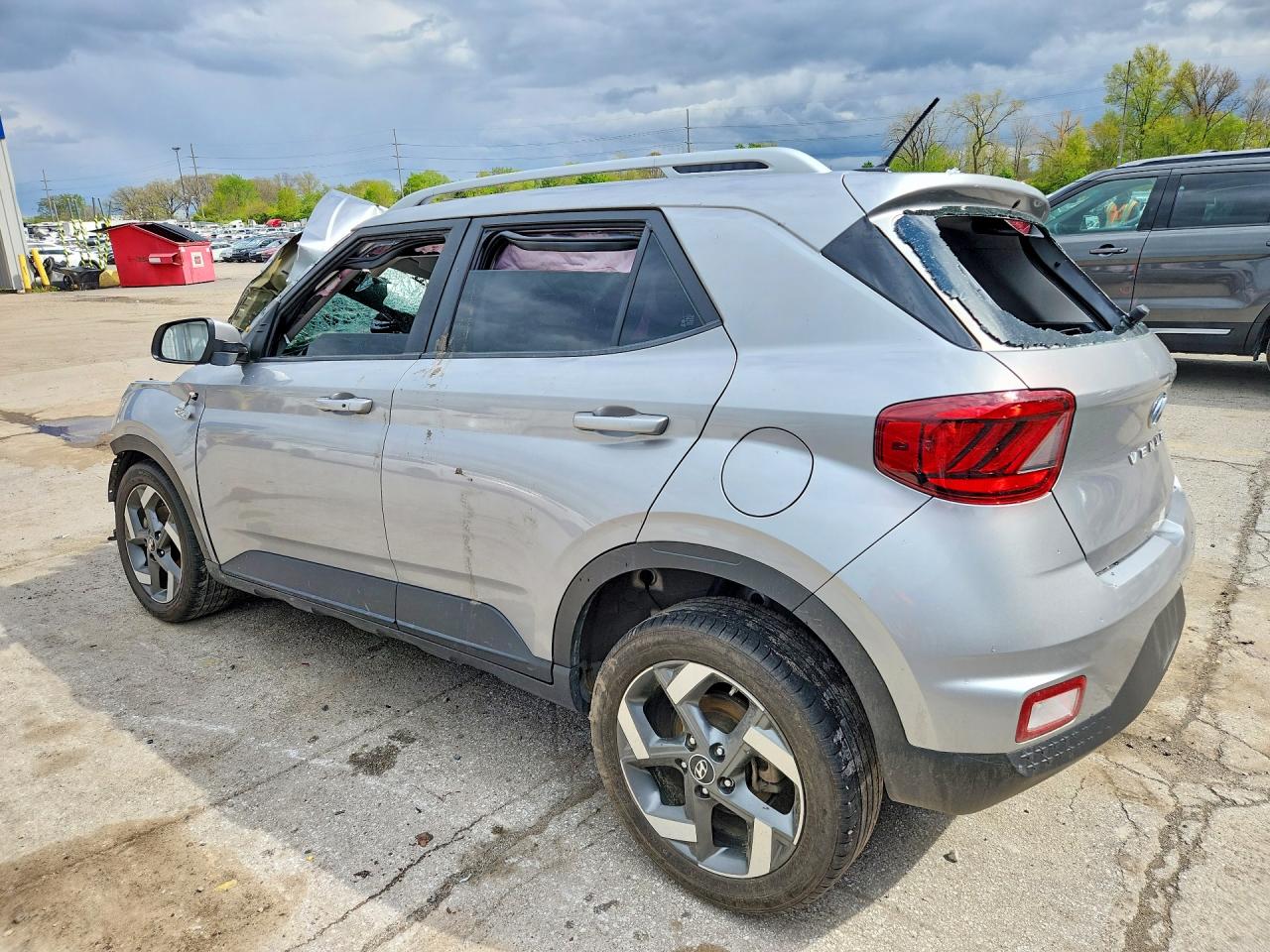 2024 HYUNDAI VENUE SEL — снимка 2