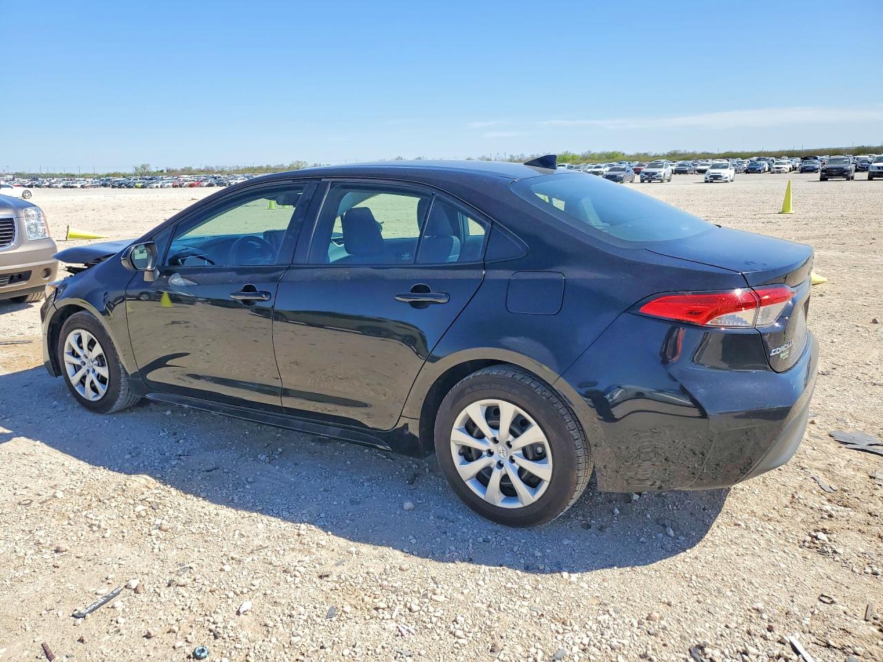 2023 TOYOTA COROLLA LE — снимка 2