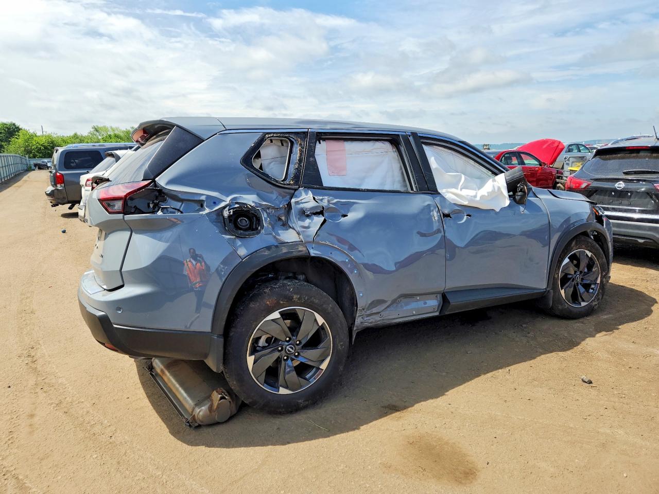 2026 NISSAN ROGUE SV — снимка 3