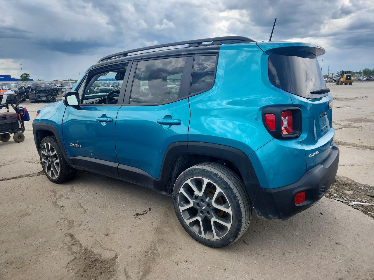 2022 JEEP RENEGADE LIMITED — снимка 2