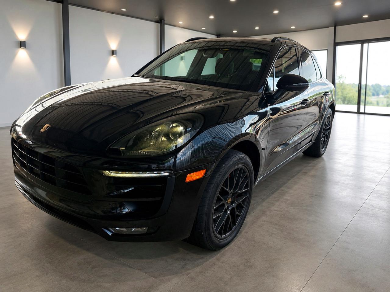 2017 PORSCHE MACAN GTS — снимка 2