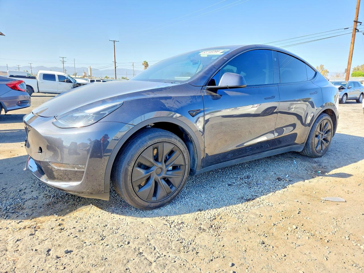 2025 TESLA MODEL Y