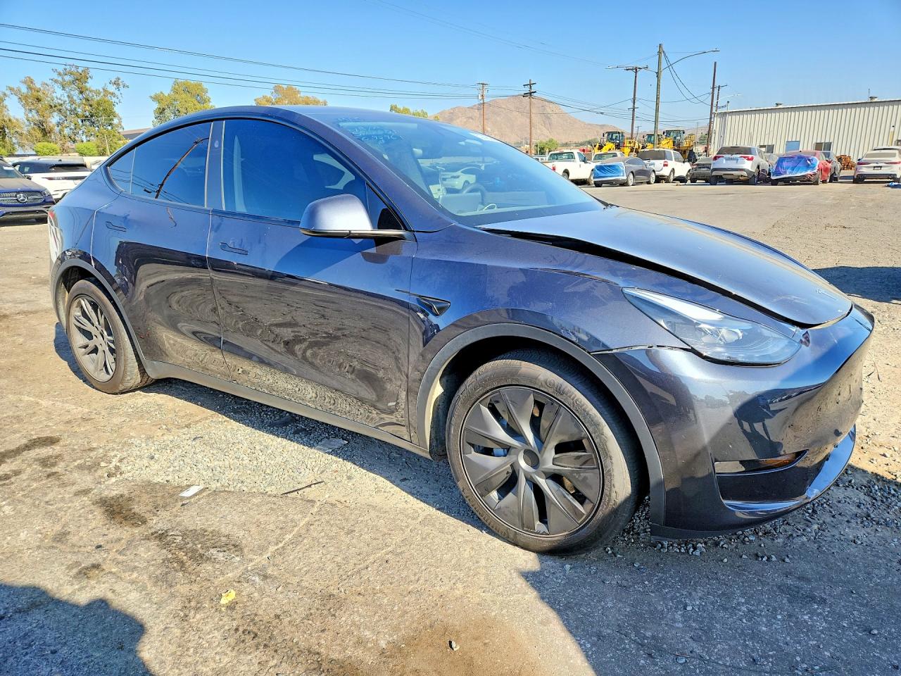 2025 TESLA MODEL Y — снимка 4