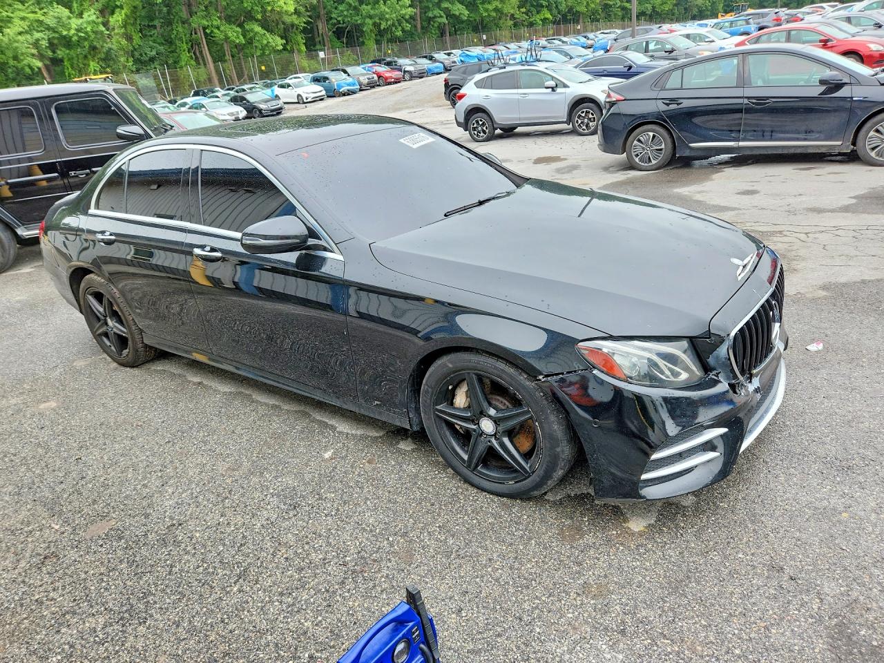 2017 MERCEDES-BENZ E 300 4MATIC — снимка 4