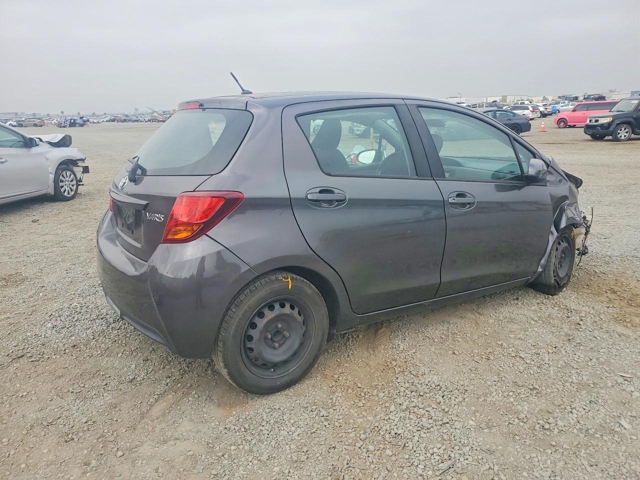 2017 TOYOTA YARIS 5-DOOR L FLEET — снимка 3