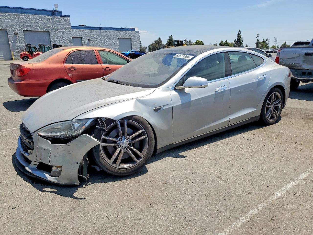 2015 TESLA MODEL S