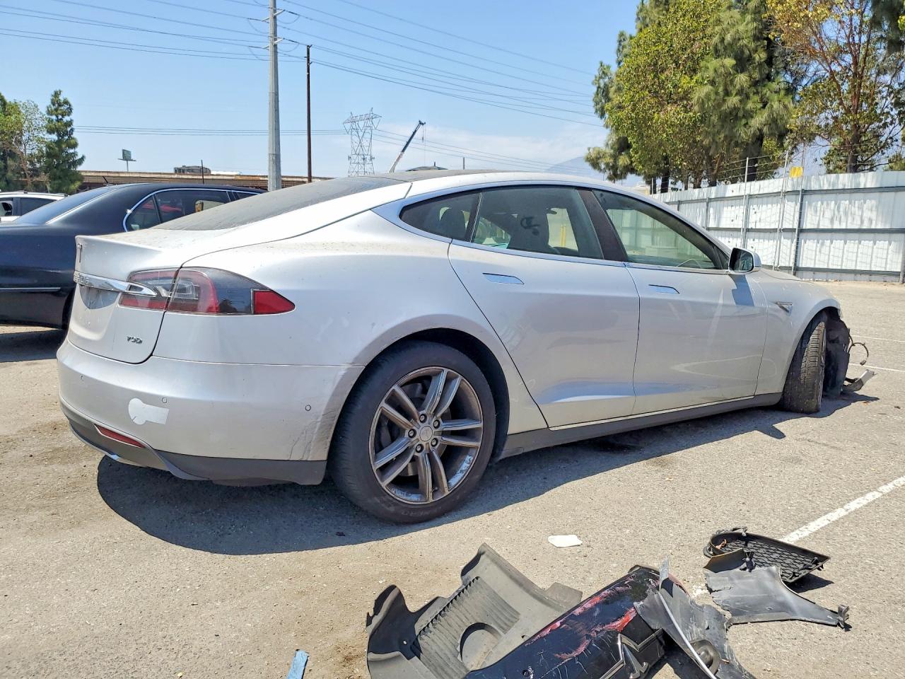 2015 TESLA MODEL S — снимка 3